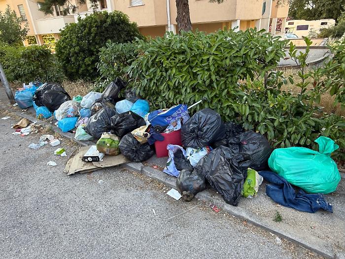 Perugia e Foligno non sono città discariche ma il problema dei rifiuti abbandonati resta