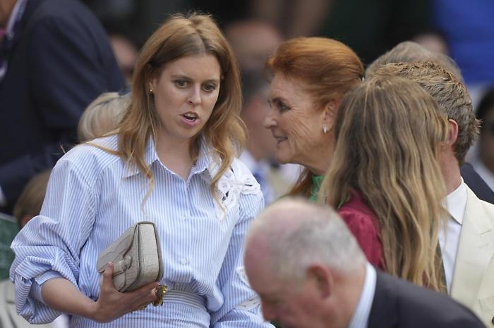 Wimbledon, la tribuna VIP del primo giorno è uno show: Beckham corre dagli USA, torna Sarah Ferguson dopo 37 anni