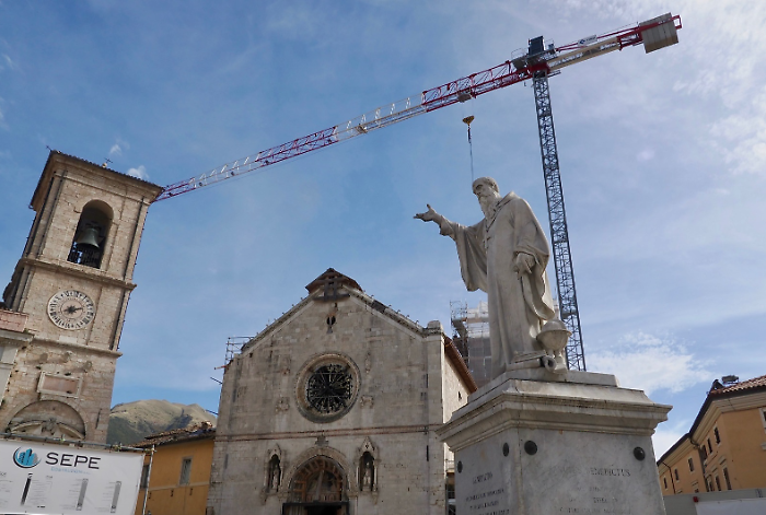 Norcia, le prime immagini della Basilica di San Benedetto a nove anni dal sisma del 2016: il video