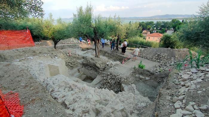 Castiglione del Lago scavi archeologici