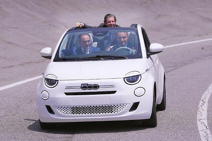 Fiat 500 ibrida: a novembre parte la produzione a Mirafiori