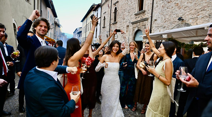 Nozze a Monteleone di Spoleto, la sindaca Angelini: "Non temo polemiche, non siamo Venezia. Questi eventi a noi servono