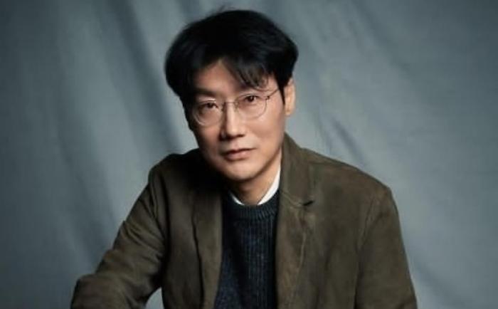 Hwang Dong-hyuk, il regista di Squid Game: il computer venduto per vivere e i 10 anni di convivenza con la nonna. Perchè nessuno voleva il suo copione da 900 milioni di dollari