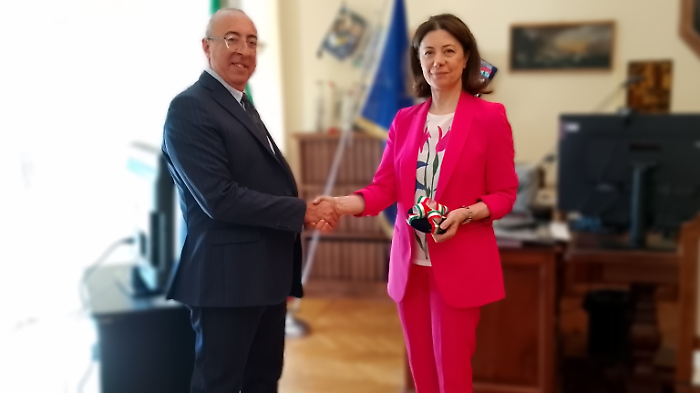 Il questore Maria Luisa Di Lorenzo si congeda, il saluto del prefetto Di Nuzzo e il grazie della comunit&agrave; aretina