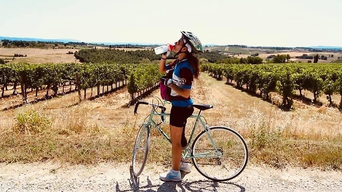 C'&egrave; la Cortonese: bicicletta, amicizia e leggerezza. Due percorsi da pedalare in luoghi splendidi