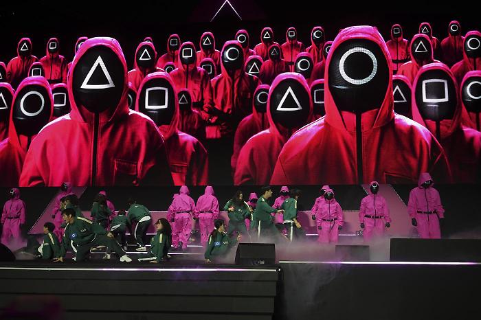 Zero nomination per Squid Game agli Emmy Awards. La delusione del capo dei contenuti di Netflix: "Non è stato riconosciuto come avrebbe dovuto"