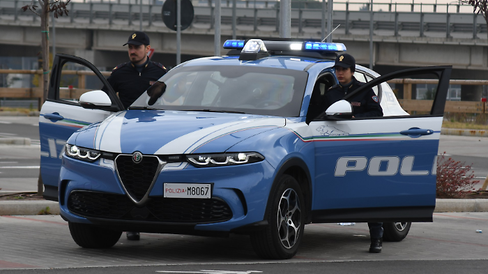 Città di Castello, ruba il borsello di un uomo anziano in un bar: denunciato 50enne 