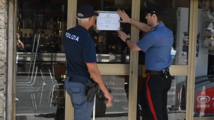 licenza bar terni questore