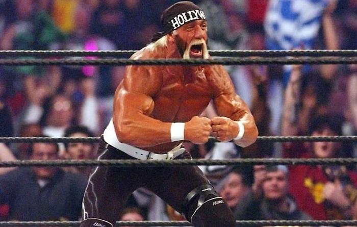 Addio a Hulk Hogan, la leggenda del wrestling scomparso a 71 anni 