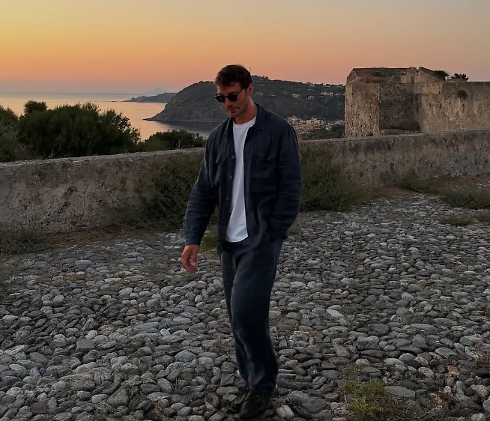 Stefano De Martino, spunta il primo gesto pubblico per la 23 enne Caroline Tronelli 