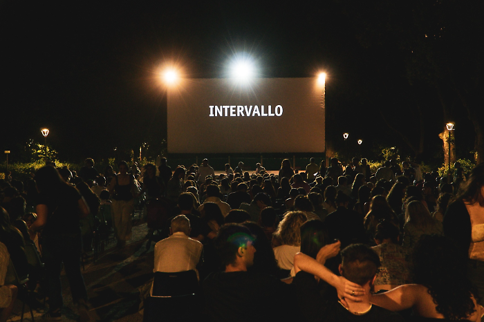 Al Frontone prosegue il grande schermo sotto le stelle. In arrivo un agosto di anteprime cinematografiche 