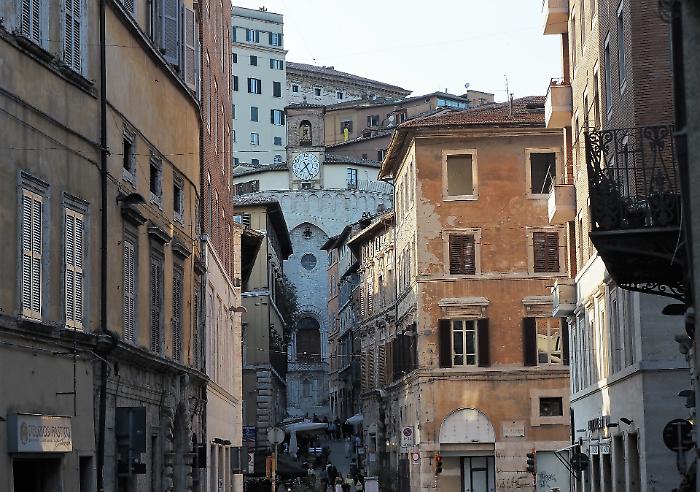 La proposta per Borgo Bello: il sabato chiuso al traffico dei non residenti