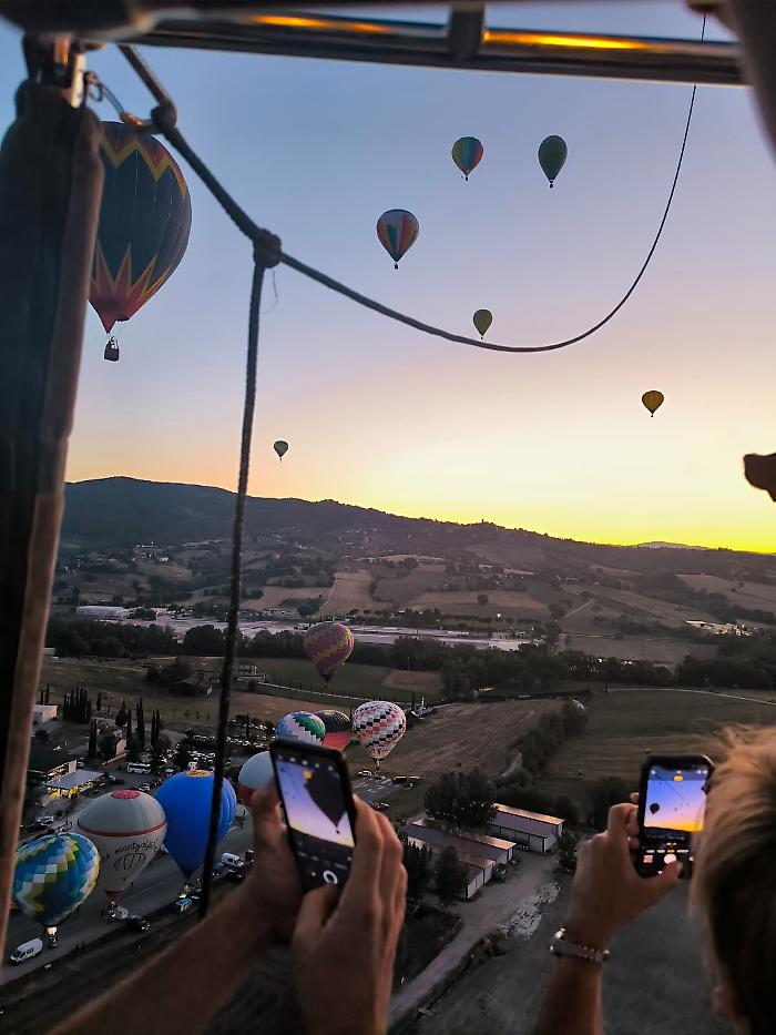 Le mongolfiere salutano l'Umbria: ha trionfato il tedesco Egon Pohl