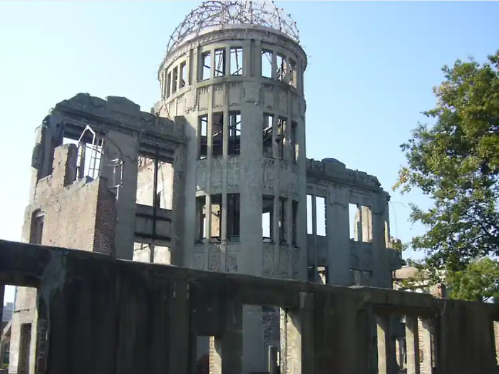 L’errore di credere che Hiroshima sia solo silenzio