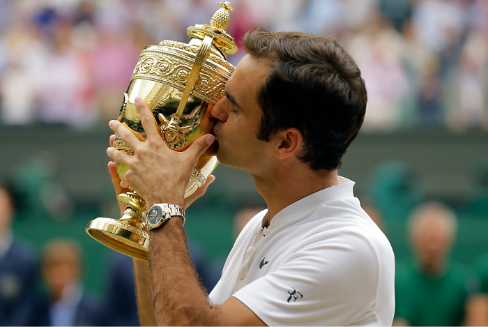 Roger Federer torna in campo. Quando, dove e con chi giocherà il re del tennis 