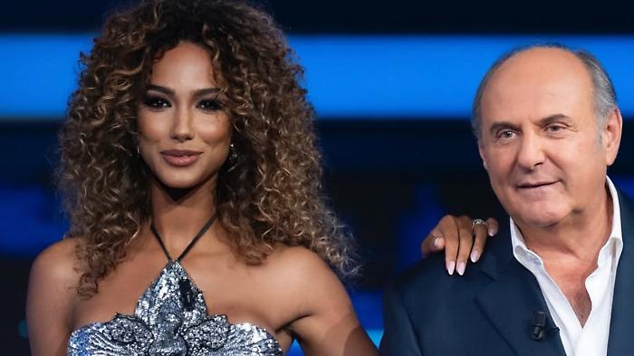 La Ruota della Fortuna si ferma per la partita di Coppa Italia Milan–Bari: ecco quando torna il game show di Canale 5 con Gerry Scotti