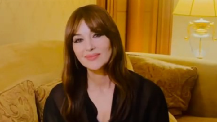 Monica Bellucci saluta il Festival delle Nazioni di Città di Castello: "Vi auguro tutto il meglio per questo splendido evento e vi abbraccio"