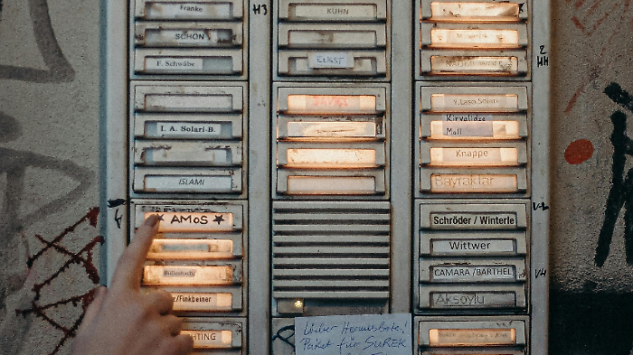 Bambino di 11 anni ucciso per lo scherzo del campanello: suona e scappa, ammazzato a colpi di arma da fuoco 