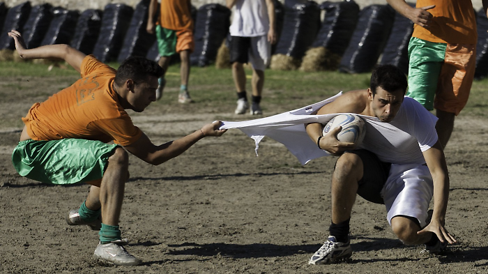 Calcio in costume e cerimonie religiose: torna la festa della Madonna dei Lumi
