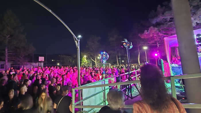 In duemila a Colle San Paolo per una serata che ha fatto Boom