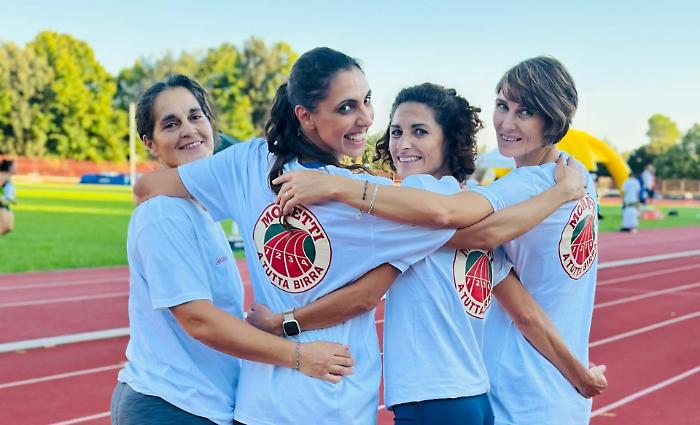 La staffetta da Guinness a tutta birra: ecco il team Moretti, quattro amiche unite dal cognome e dall'atletica