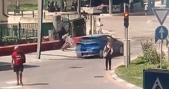 Aggredisce senza motivo una passante a Fontivegge: denuncia ed espulsione per un 27enne
