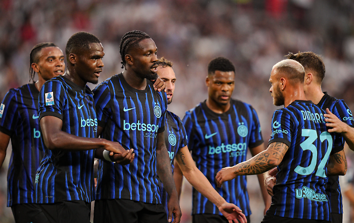 Champions League, l'Inter debutta contro l'Ajax: orario, dove vederla, telecronaca e probabili formazioni