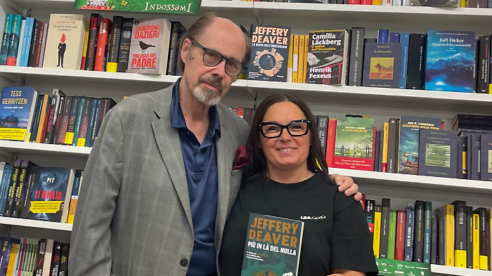 Katia Albertoni con Jeffery Deaver