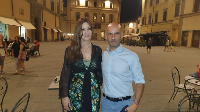 Città di Castello, il sindaco Secondi sulla rottura tra Monica Bellucci e Tim Burton: "Le auguriamo sempre il meglio"