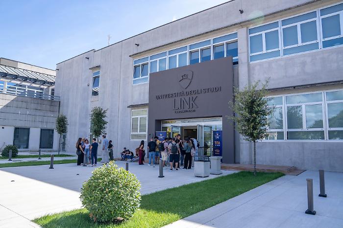 Da tutta Italia all'Università Link per il TFA sostegno: oltre 700 gli iscritti alle lezioni