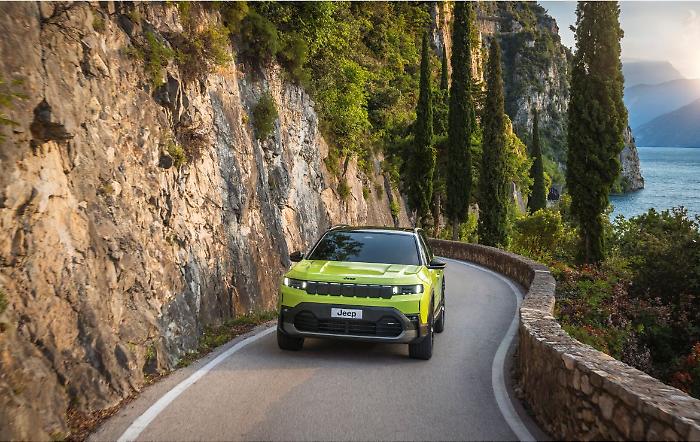 Jeep Compass: aperti gli ordini per l’allestimento Altitude