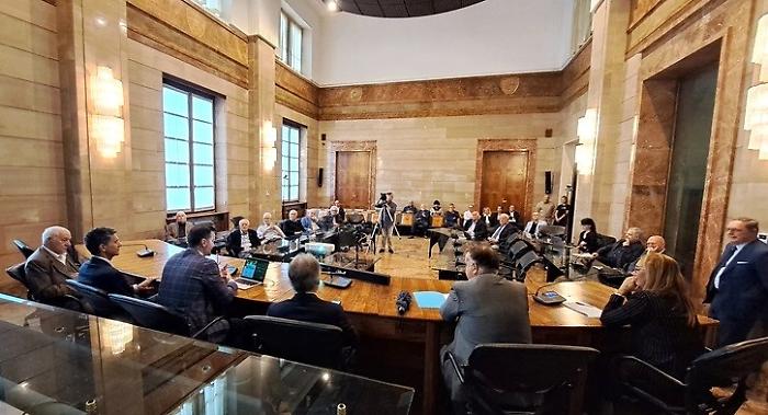 Terni, il costo dell’energia per famiglie e imprese e il ruolo delle fonti rinnovabili. Ferranti: "Creare cabina di regia"