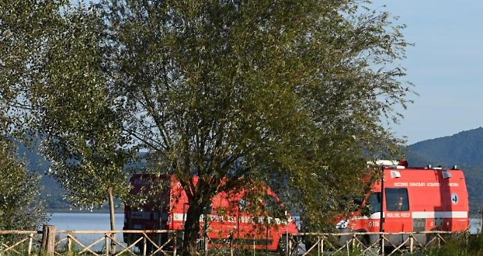 Riemerso un corpo dal lago Trasimeno. in corso i riscontri potrebbe essere il 27enne disperso