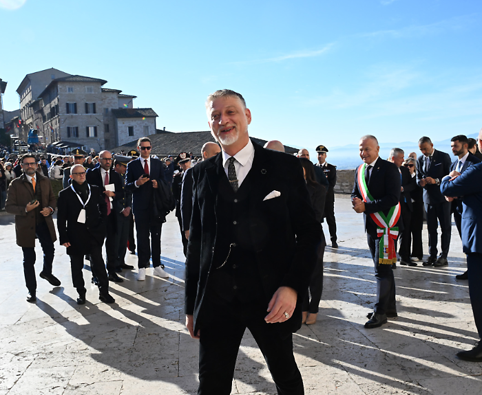 Il ministro Giuli al nostro giornale: "La cultura fondamento delle nostre comunità e della nostra identità".  Domani nei giornali in edicola l'intervista completa