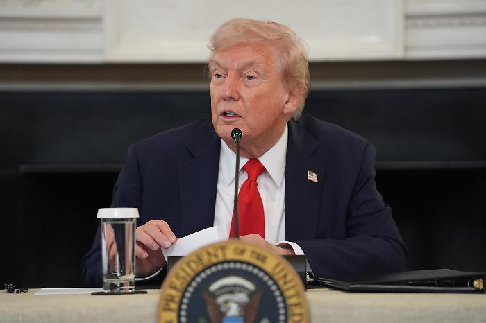 Gaza, raggiunto l'accordo di pace. Trump: "Oggi è un grande giorno". Netanyahu: "Ostaggi presto liberi"