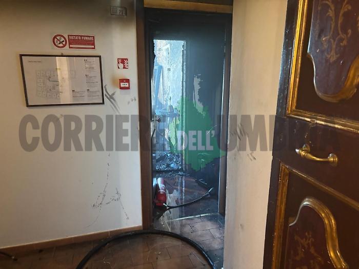Incendio  Hotel Bosone Gubbio 