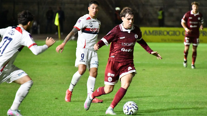 Tra papere e rigori non visti: un bel Gubbio cade contro l'Arezzo (1-0)