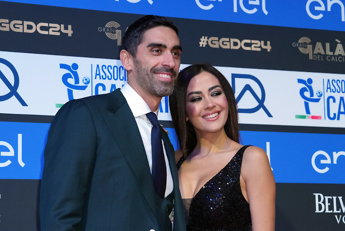 Giorgia Palmas e Filippo Magnini, la storia d'amore: dal primo incontro grazie a un amico in comune alla dedica a Ballando con le Stelle