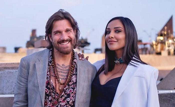 Juliana Moreira, chi è la showgirl: l'infanzia in Brasile, la svolta in tv in Italia e la storia d'amore con Edoardo Stoppa
