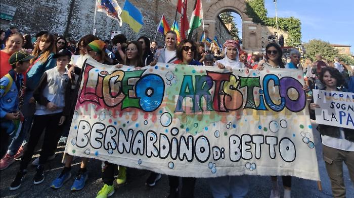 Si avvicina un nuovo numero dell'inserto scuola