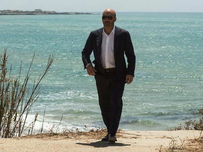 Montalbano stasera in tv mercoledì 15 ottobre su Rai 1: trama e cast della puntata