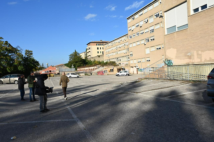 Ragazzo di 23 anni ucciso a Perugia, il cordoglio del Comune: "Una tragedia che tocca nel profondo la nostra comunità"