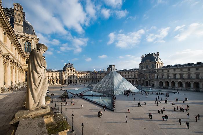 Louvre