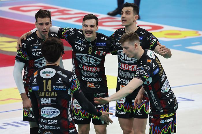 Riparte la SuperLega più bella con Perugia sempre più internazionale. Son tornati i campioni della Sir