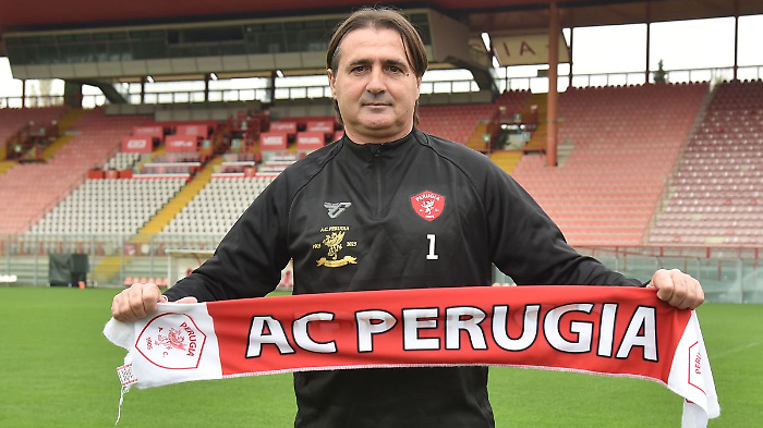 Il Perugia si affida a Tedesco (e a Gaucci): allenamenti aperti al pubblico