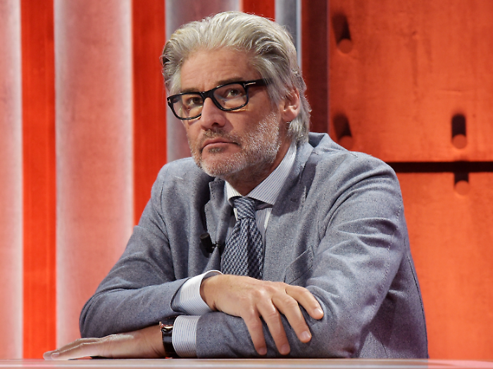 Dritto e rovescio stasera in tv giovedì 23 ottobre su Rete 4: le anticipazioni del programma di Paolo del Debbio