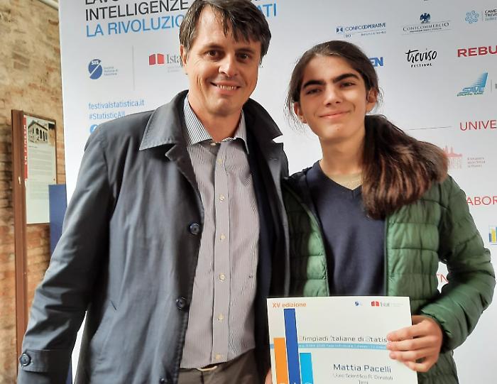 Terni, lo studente quindicenne del Liceo "Donatelli" Mattia Pacelli si piazza al secondo posto alle Olimpiadi nazionali di Statistica