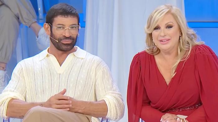 Uomini e Donne, scopri perché Tina Cipollari non è presente in studio: ecco la nuova avventura dell'opinionista 