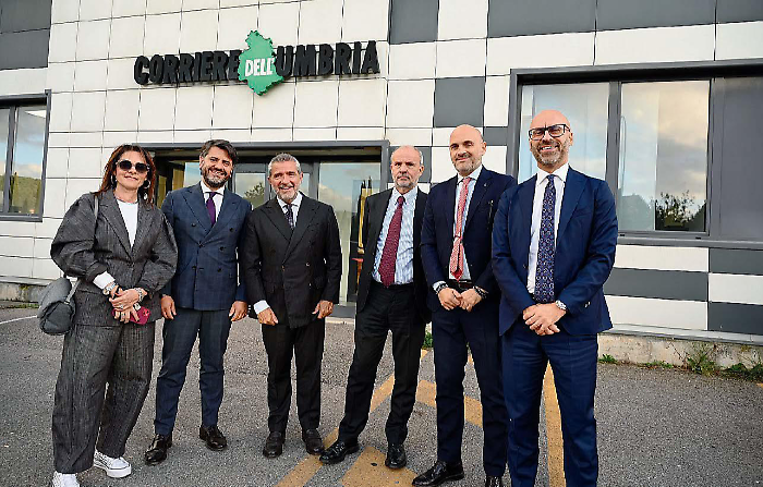 Il ministro della Salute Orazio Schillaci in visita al Corriere dell'Umbria