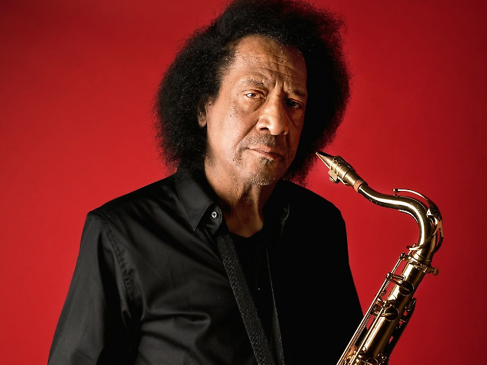 E' morto James Senese, il suo sassofono ha raccontato Napoli insieme a Pino Daniele